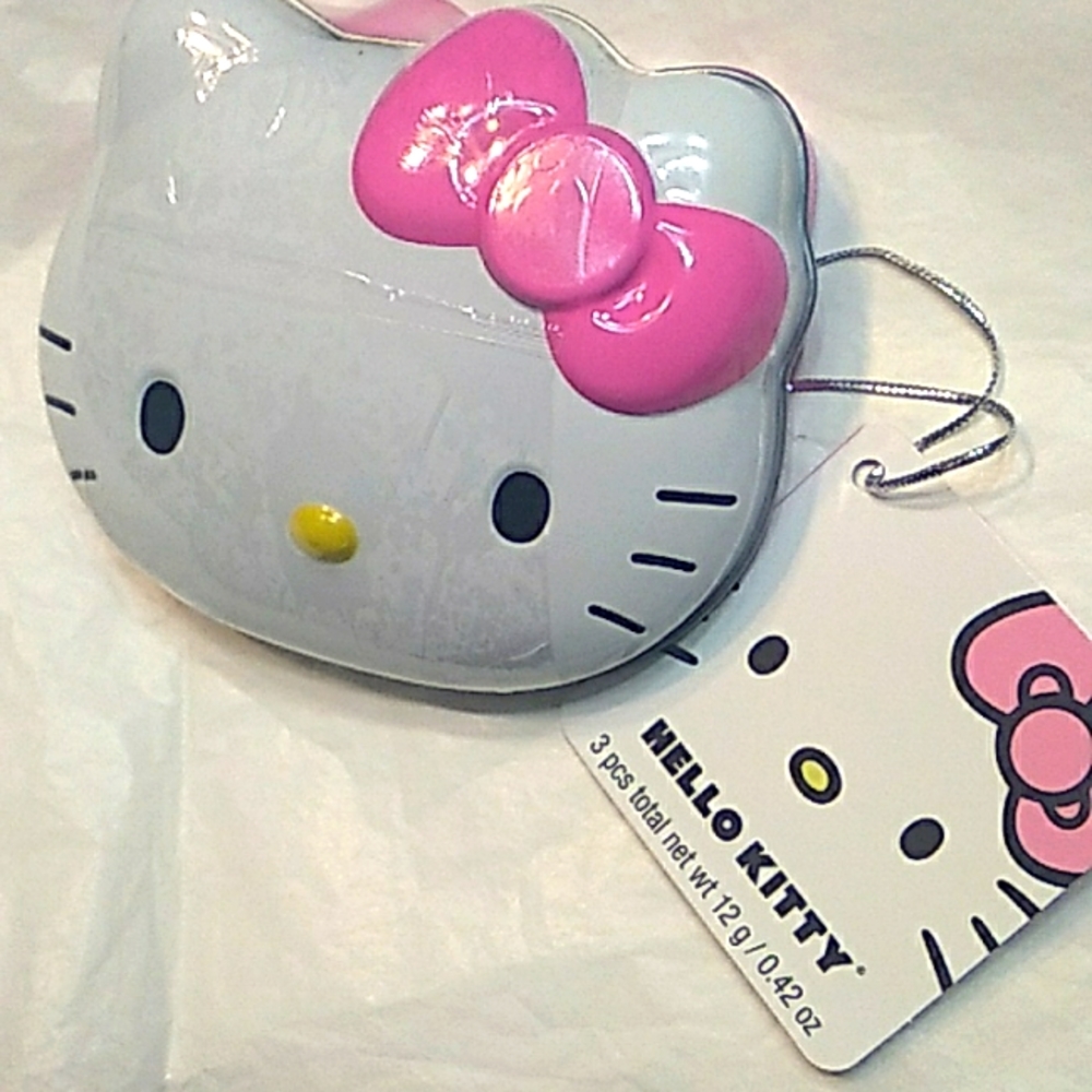 Hello Kitty Chapstick Set
